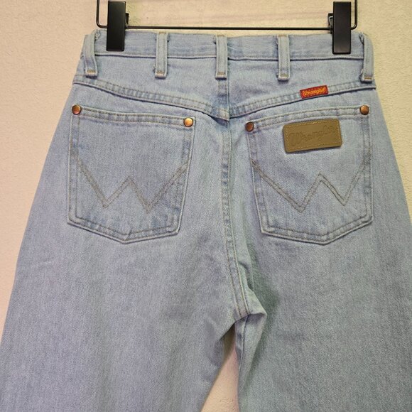 Vintage Wrangler Light Wash High-Waisted Straight Leg Denim Jeans Womens Waist 2 - Picture 4 of 11